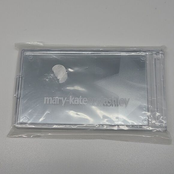 Mary Kate and Ashley Compact Mirror - Picture 1 of 2